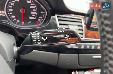 Седан Audi A8 2017 в 