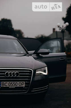 Седан Audi A8 2014 в 