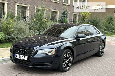 Седан Audi A8 2013 в Києві