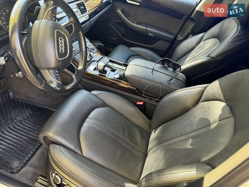 Седан Audi A8 2015 в Киеве фото 10 Седан Audi A8 2015 в Киеве