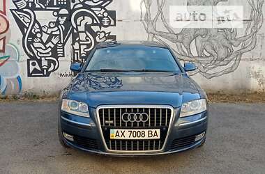 Седан Audi A8 2004 в Харькове