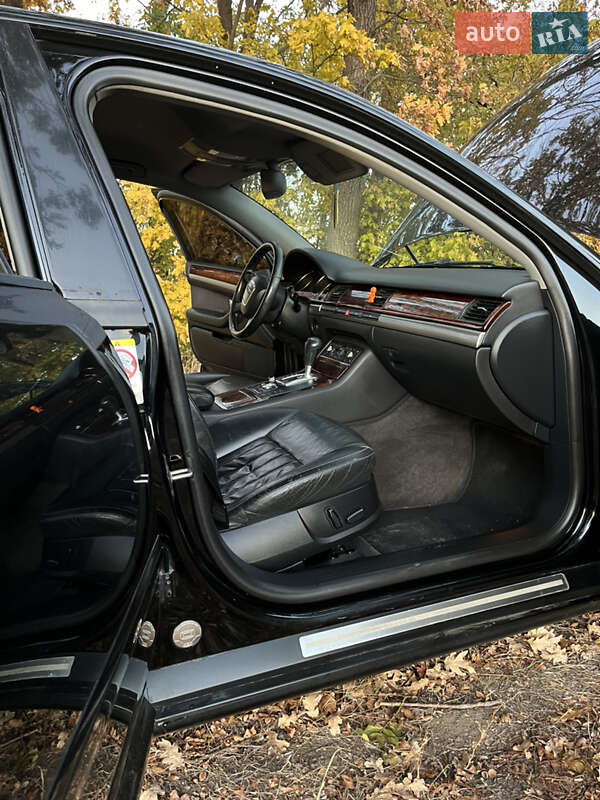 Седан Audi A8 2006 в Харькове