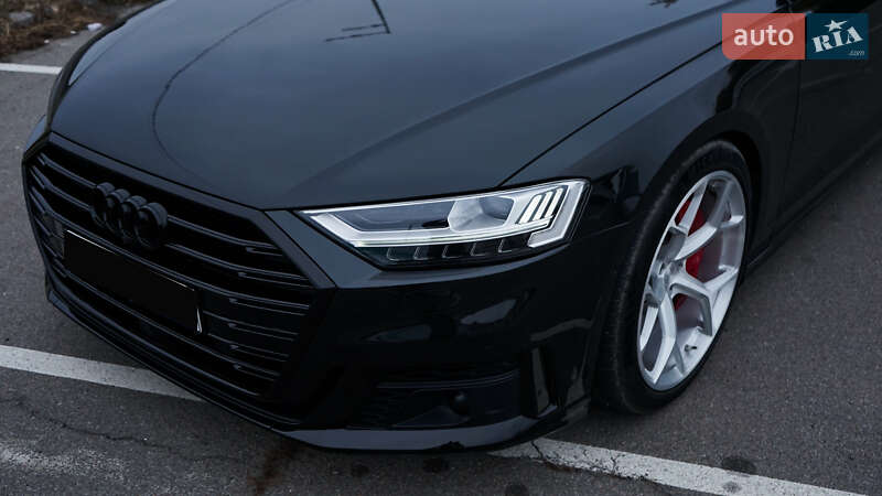 Седан Audi A8 2019 в Киеве