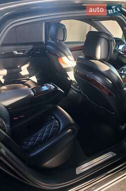 Седан Audi A8 2013 в Киеве