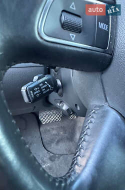 Седан Audi A8 2009 в 