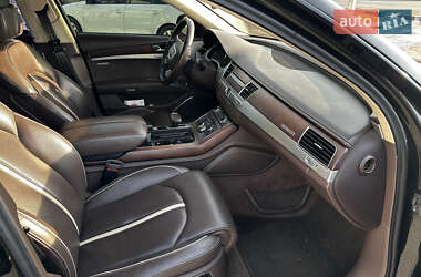 Седан Audi A8 2010 в Полтаве