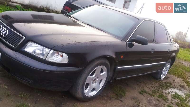 Audi A8 1996