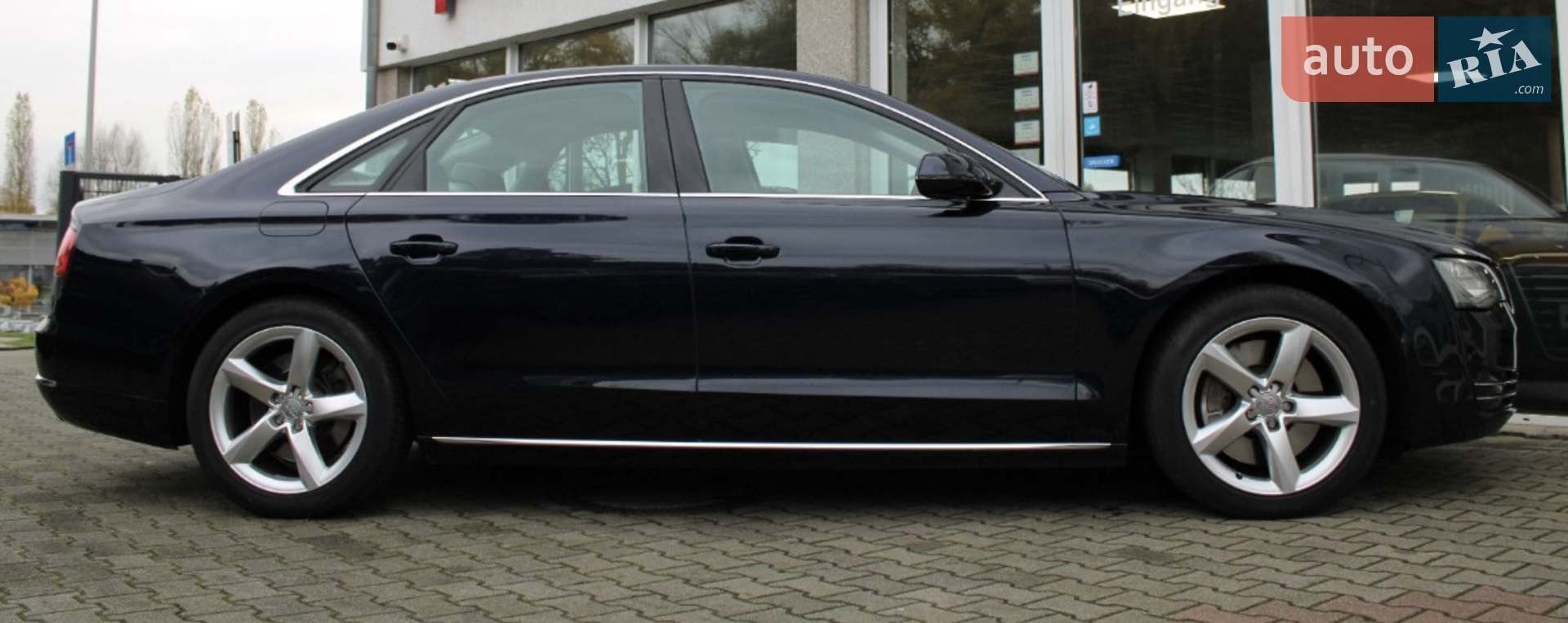 2011 Audi A8 - мініатюра 3