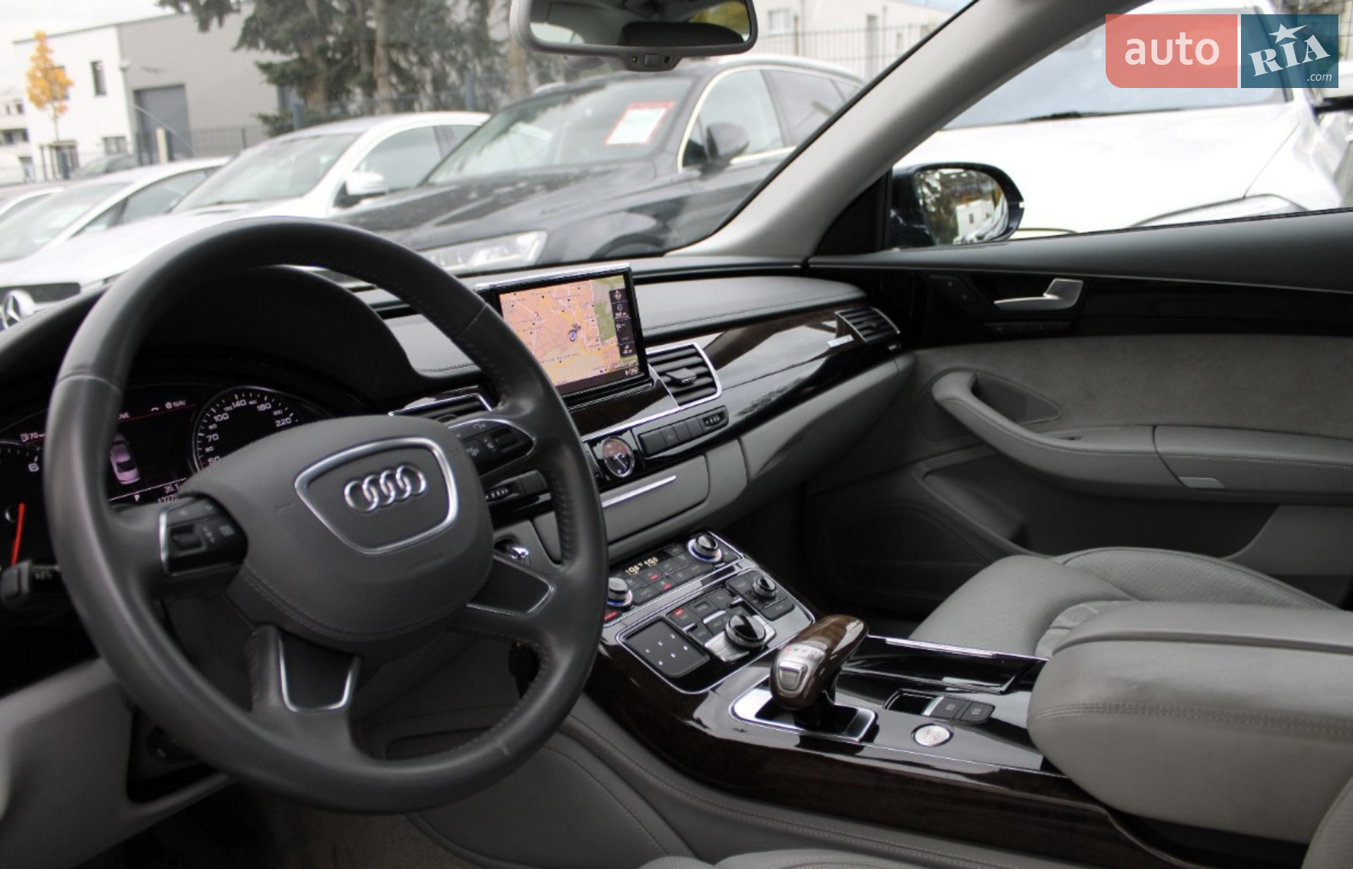 2011 Audi A8 - мініатюра 4