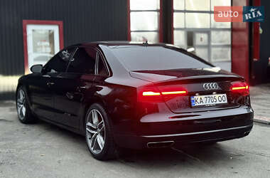 Седан Audi A8 2015 в Киеве