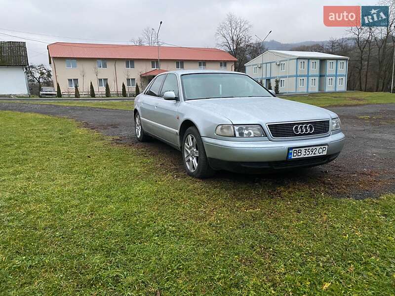 Audi A8 1996