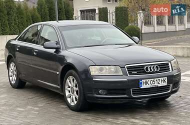 Седан Audi A8 2004 в Рівному