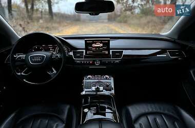 Седан Audi A8 2017 в Києві