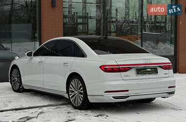 Седан Audi A8 2018 в Києві