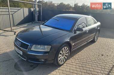 Седан Audi A8 2004 в Чернівцях