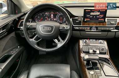 Седан Audi A8 2014 в Ивано-Франковске