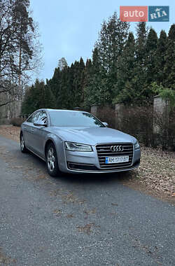 Седан Audi A8 2016 в Киеве