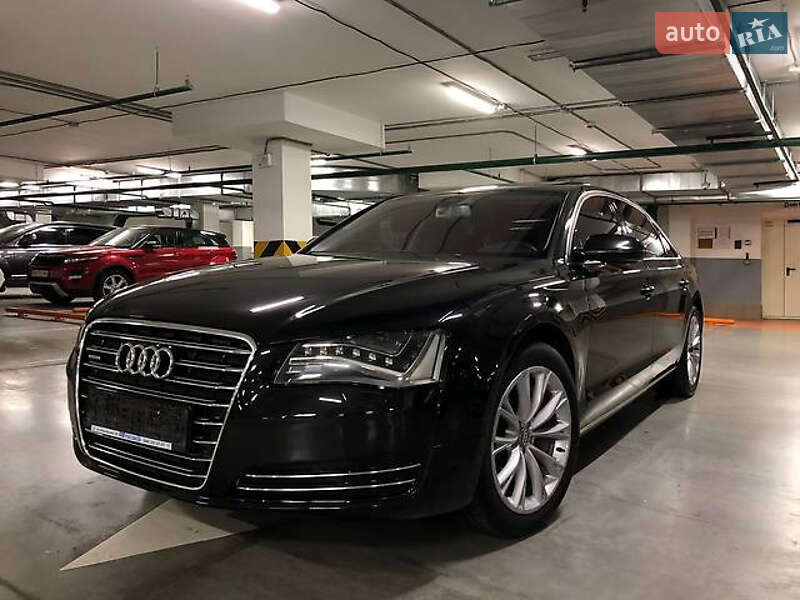 Седан Audi A8 2011 в Киеве