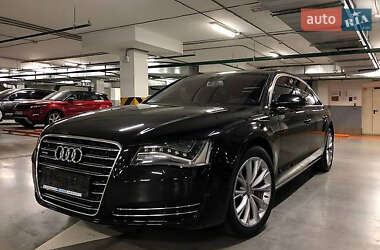 Седан Audi A8 2011 в Киеве