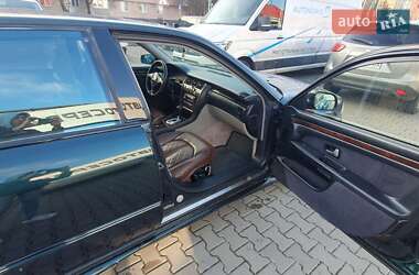 Седан Audi A8 1997 в 