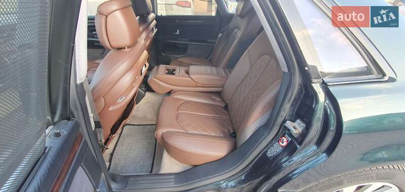 Седан Audi A8 1997 в Киеве