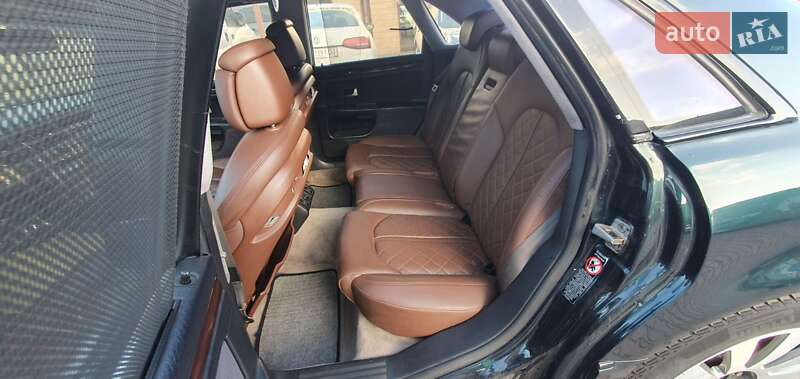 Седан Audi A8 1997 в Киеве
