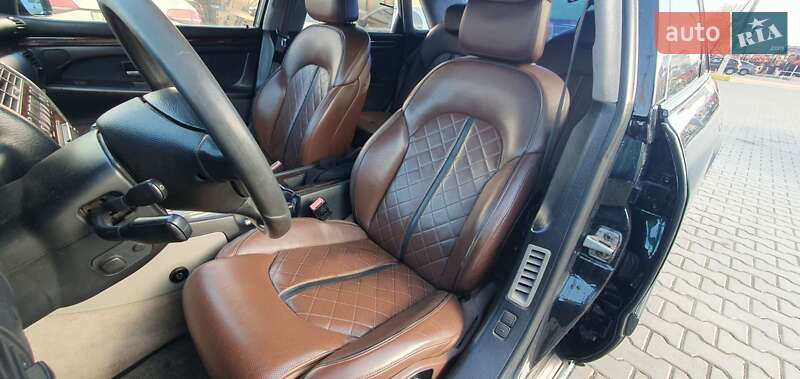 Седан Audi A8 1997 в Киеве