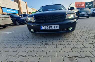 Седан Audi A8 1997 в 