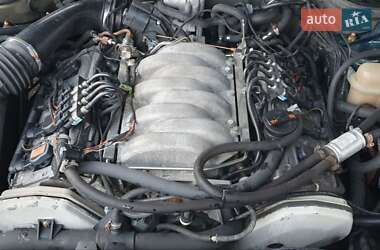 Седан Audi A8 1997 в 
