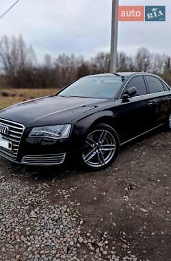 Седан Audi A8 2011 в Киеве