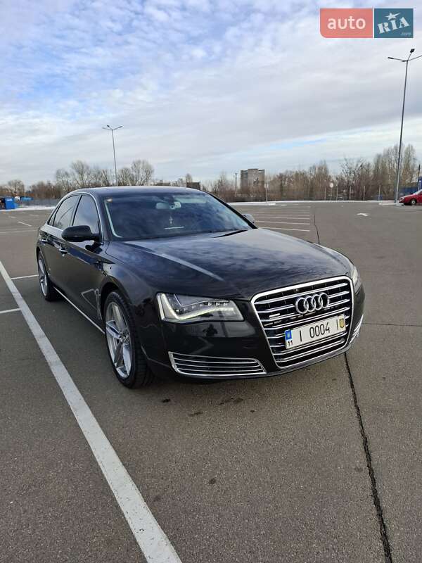 Седан Audi A8 2011 в Києві