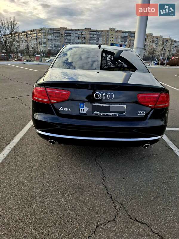 Седан Audi A8 2011 в Києві