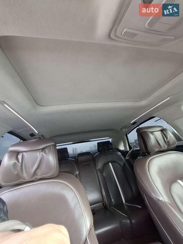 Седан Audi A8 2011 в Києві
