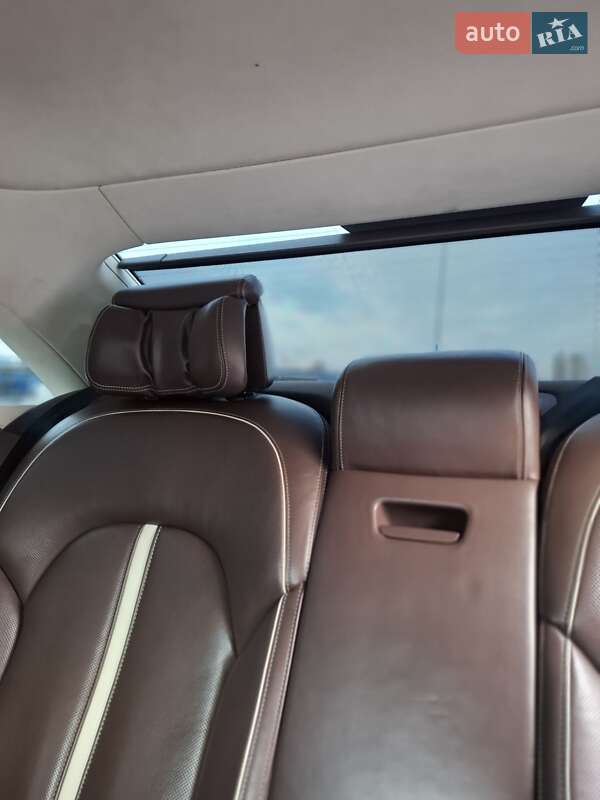 Седан Audi A8 2011 в Києві
