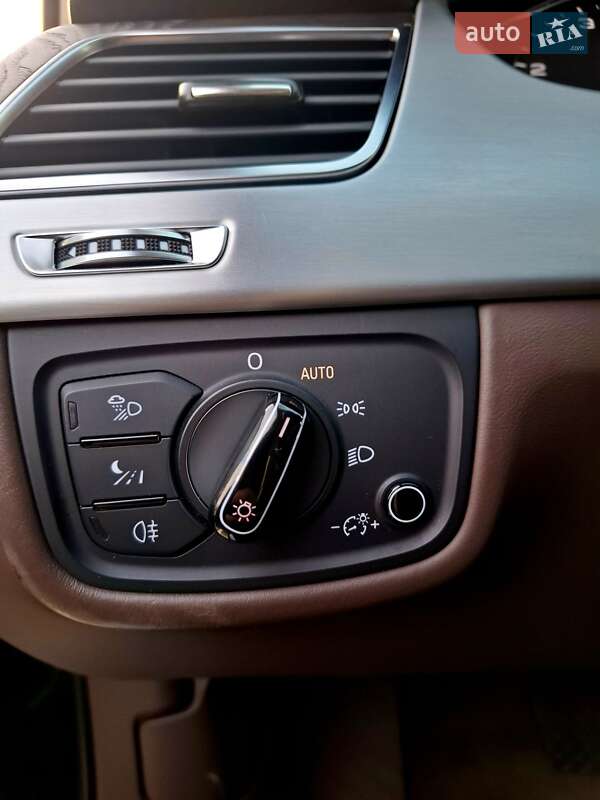 Седан Audi A8 2011 в Києві