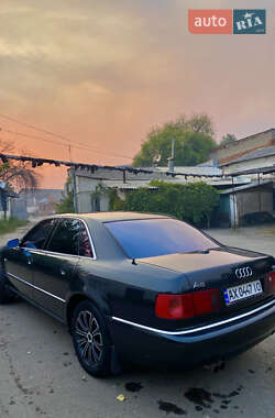 Седан Audi A8 1997 в Изюме