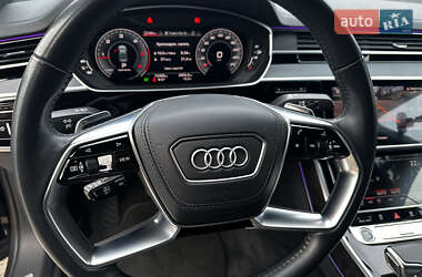 Седан Audi A8 2021 в 