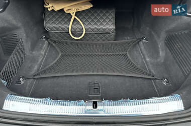 Седан Audi A8 2021 в 