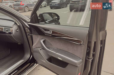 Седан Audi A8 2014 в 