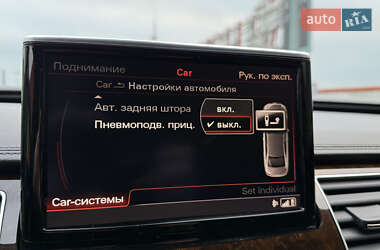 Седан Audi A8 2017 в 