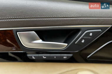 Седан Audi A8 2011 в 