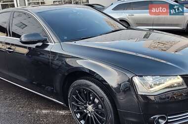 Седан Audi A8 2012 в Черкасах