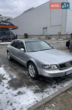 Седан Audi A8 1996 в Львове