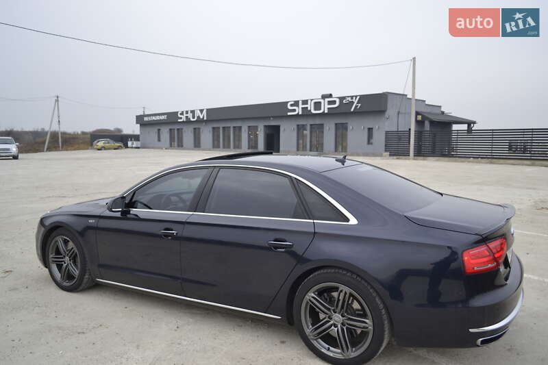 Седан Audi A8 2013 в 