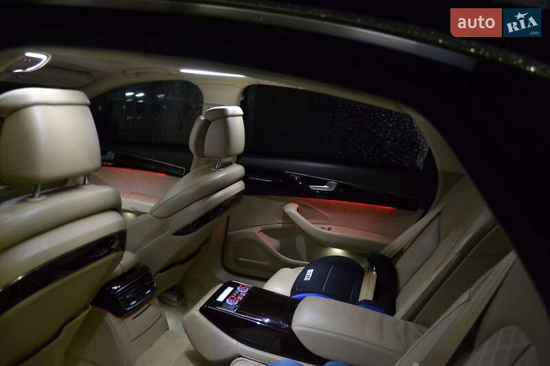 Седан Audi A8 2013 в Чернівцях фото 30 Седан Audi A8 2013 в Чернівцях