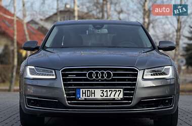 Седан Audi A8 2015 в 