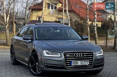 Седан Audi A8 2015 в 