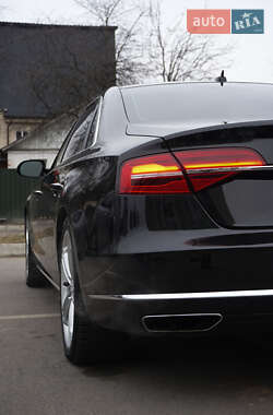 Седан Audi A8 2014 в 