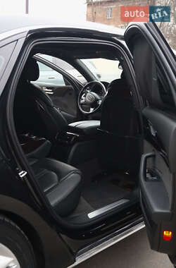 Седан Audi A8 2014 в 