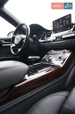 Седан Audi A8 2014 в 
